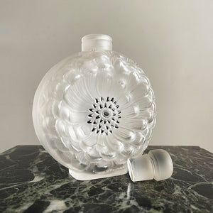 A beautiful late 20th C Lalique Dahlia scent bottle with original stopper. The words "Lalique France" are etched onto the base - SHOP NOW - www.intovintage.co.uk