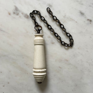 A Vintage Ceramic Toilet Chain Pull with chain - SHOP NOW - www.intovintage.co.uk