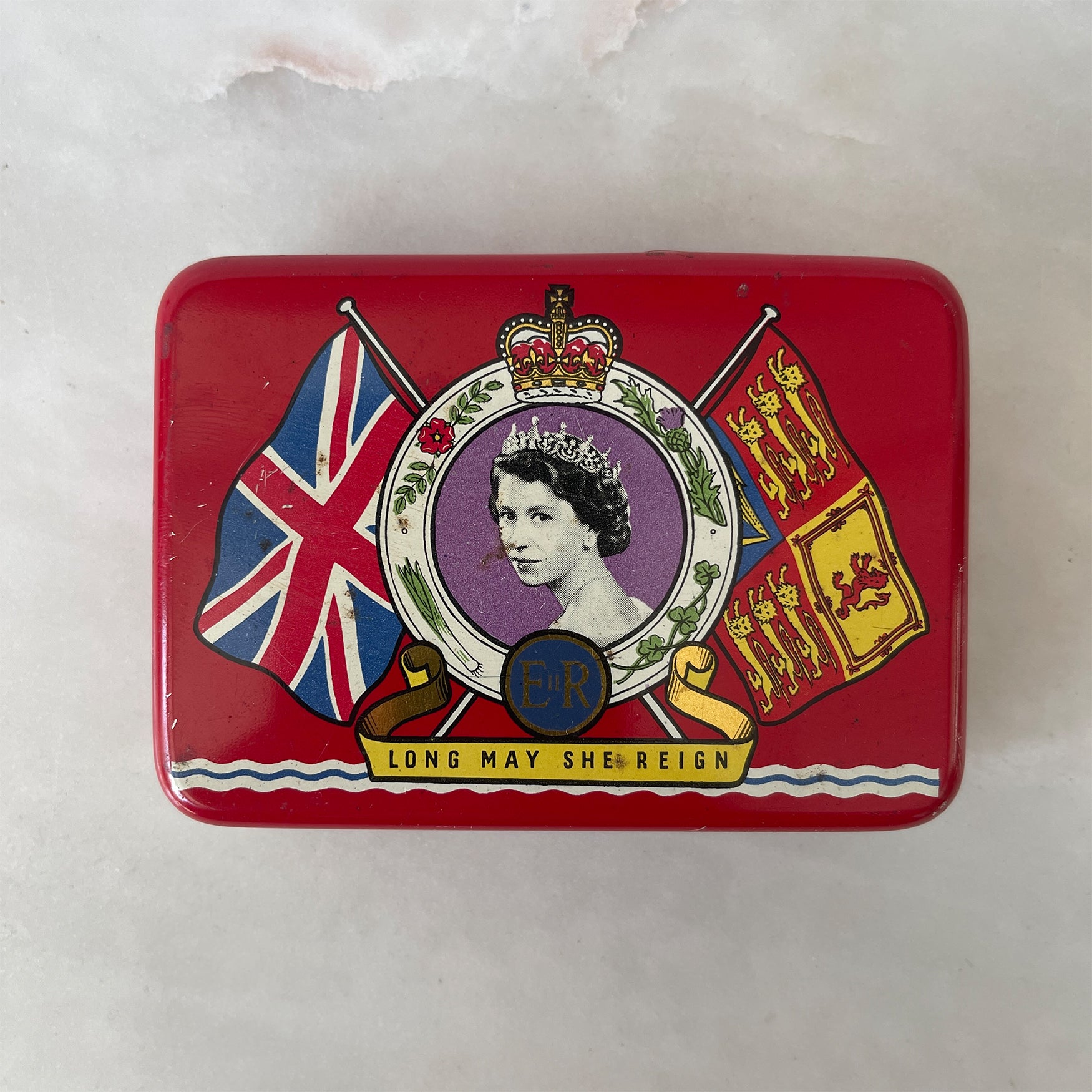 An OXO Coronation Tin from OXO to celebrate Queen Elizabeth's 1953 Coronation. Long May She Reign! SHOP NOW - www.intovintage.co.uk